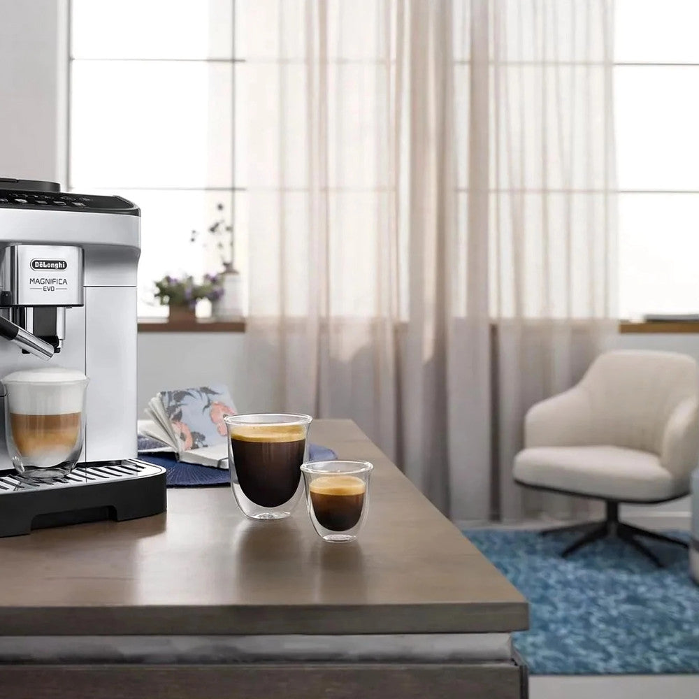 Magnifica Evo ECAM290.61.SB Kaffeevollautomat mit LatteCrema Milchsystem, 7 Direktwahltasten, 2-Tassen-Funktion, Silber/Schwarz